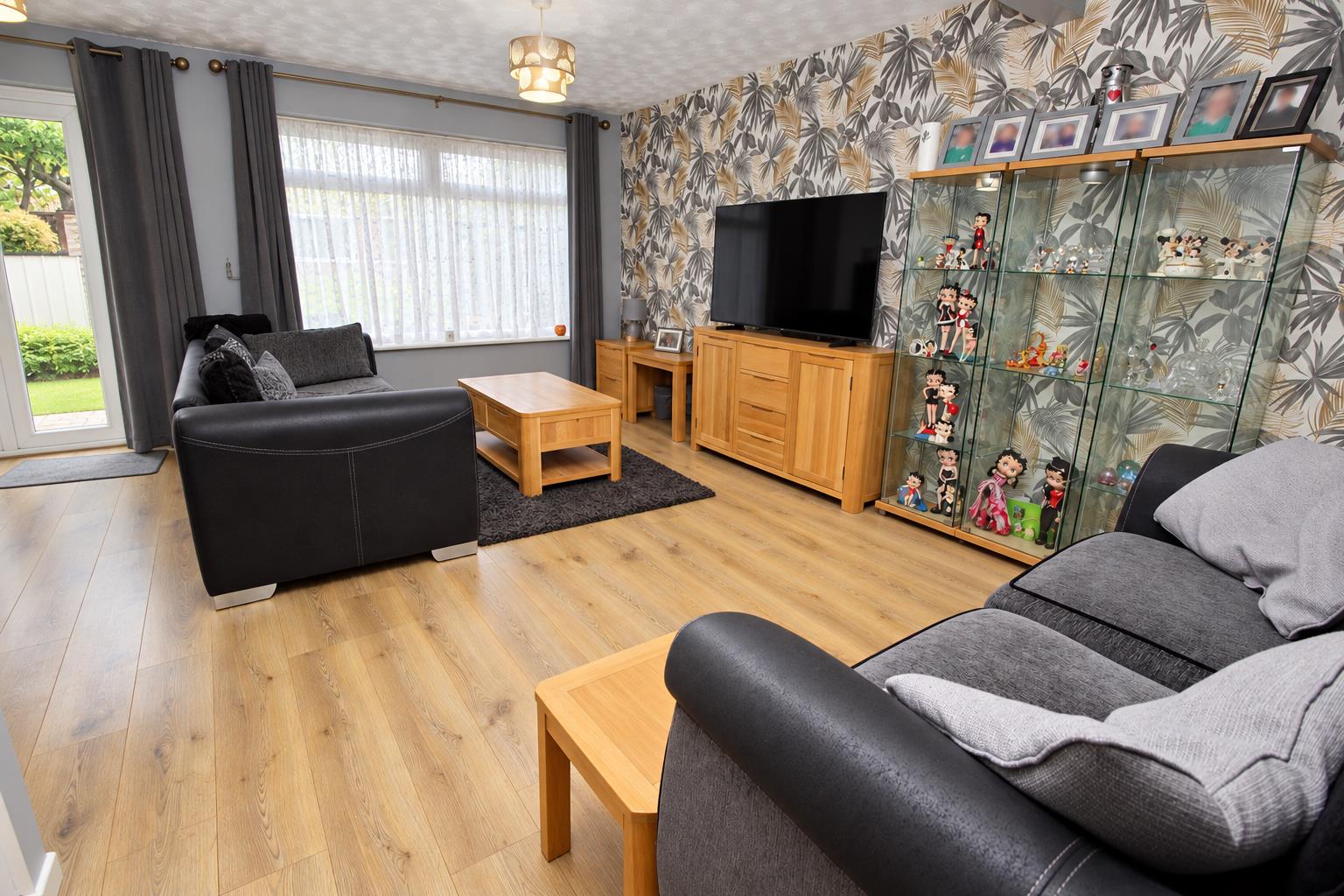 Andover Close, Tilehurst, Reading